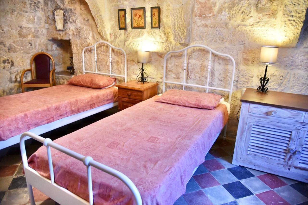 Ta'Martin Farmhouse Xewkija Gozo エクステリア 写真